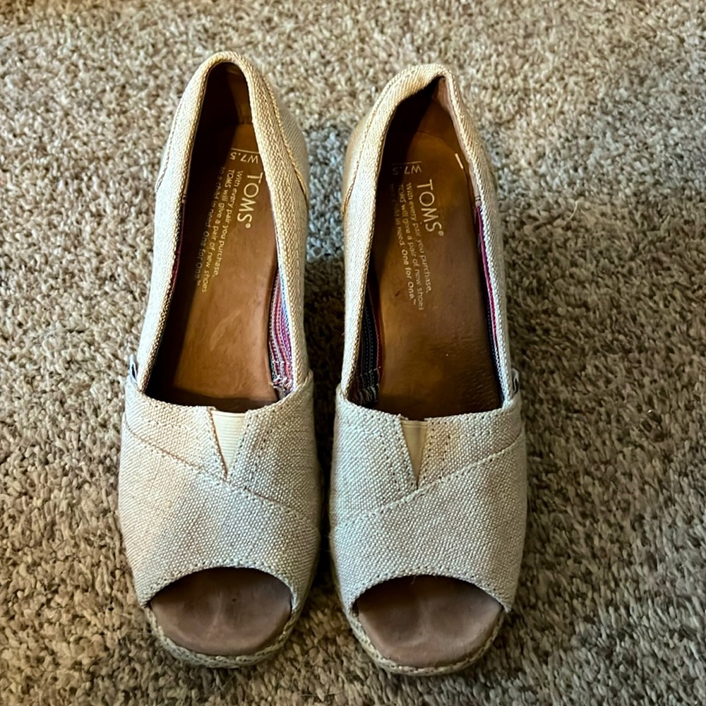 TOMS Wedges